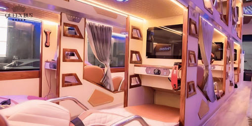 Queen Bus sleeper limousine amenities, including massage seats and free Wi-Fi.