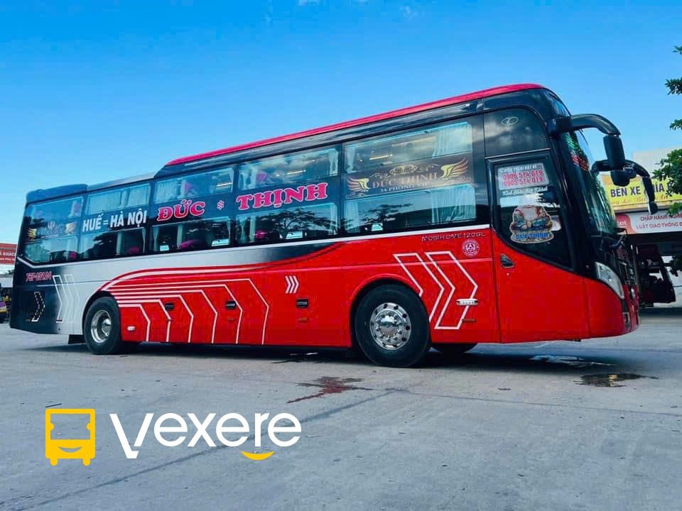 Xe khách limousine cabin nhà xe Đức Thịnh chạy tuyến Huế Hà Nội