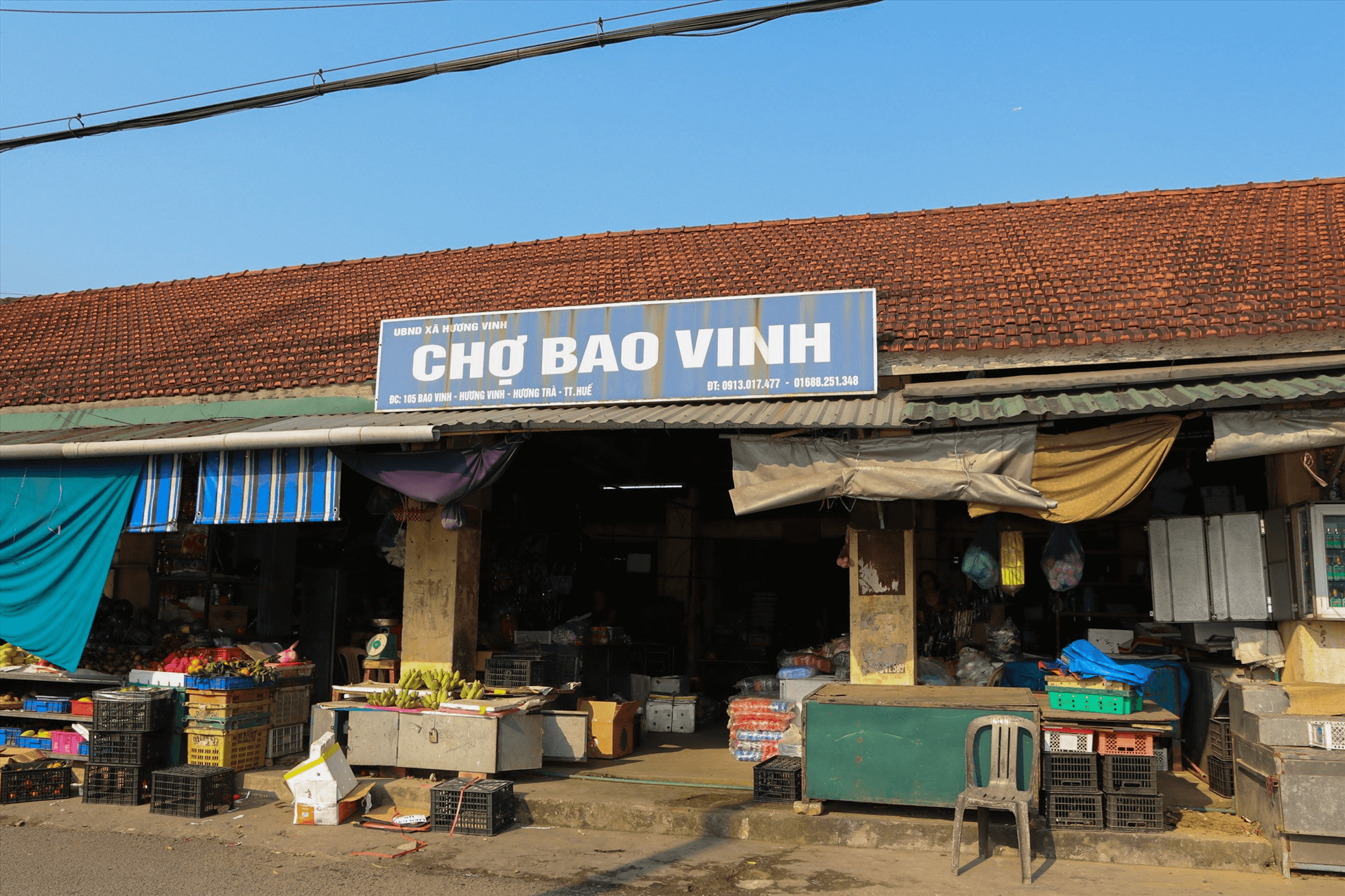 Chợ Bao Vinh nép mình tĩnh lặng bên khu phố cổ (Nguồn sưu tầm)