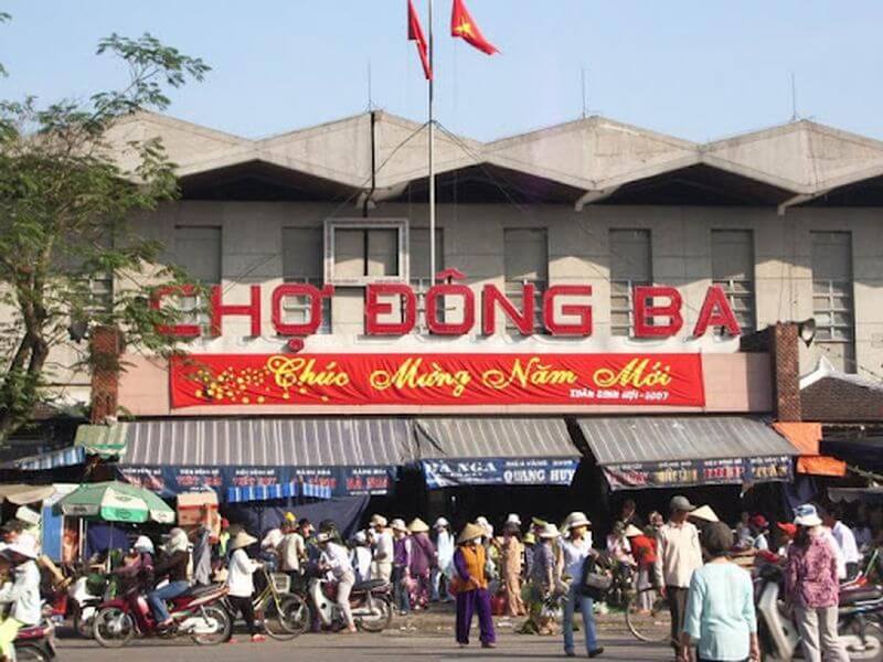 Chợ Đông Ba khu chợ sầm uất mang đậm nét văn hóa và lịch sử (nguồn sưu tầm) Chợ Đông Ba khu chợ sầm uất mang đậm nét văn hóa và lịch sử (nguồn sưu tầm)