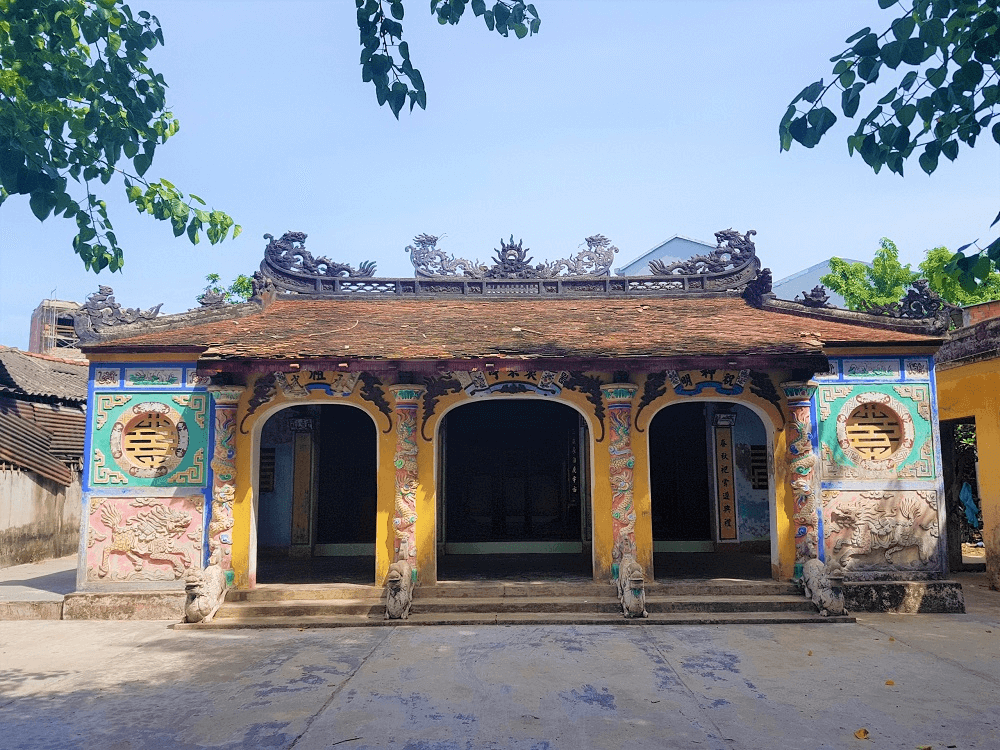 Đình làng Bao Vinh nơi lưu giữ những dấu ấn văn hóa lâu đời (Nguồn sưu tầm)