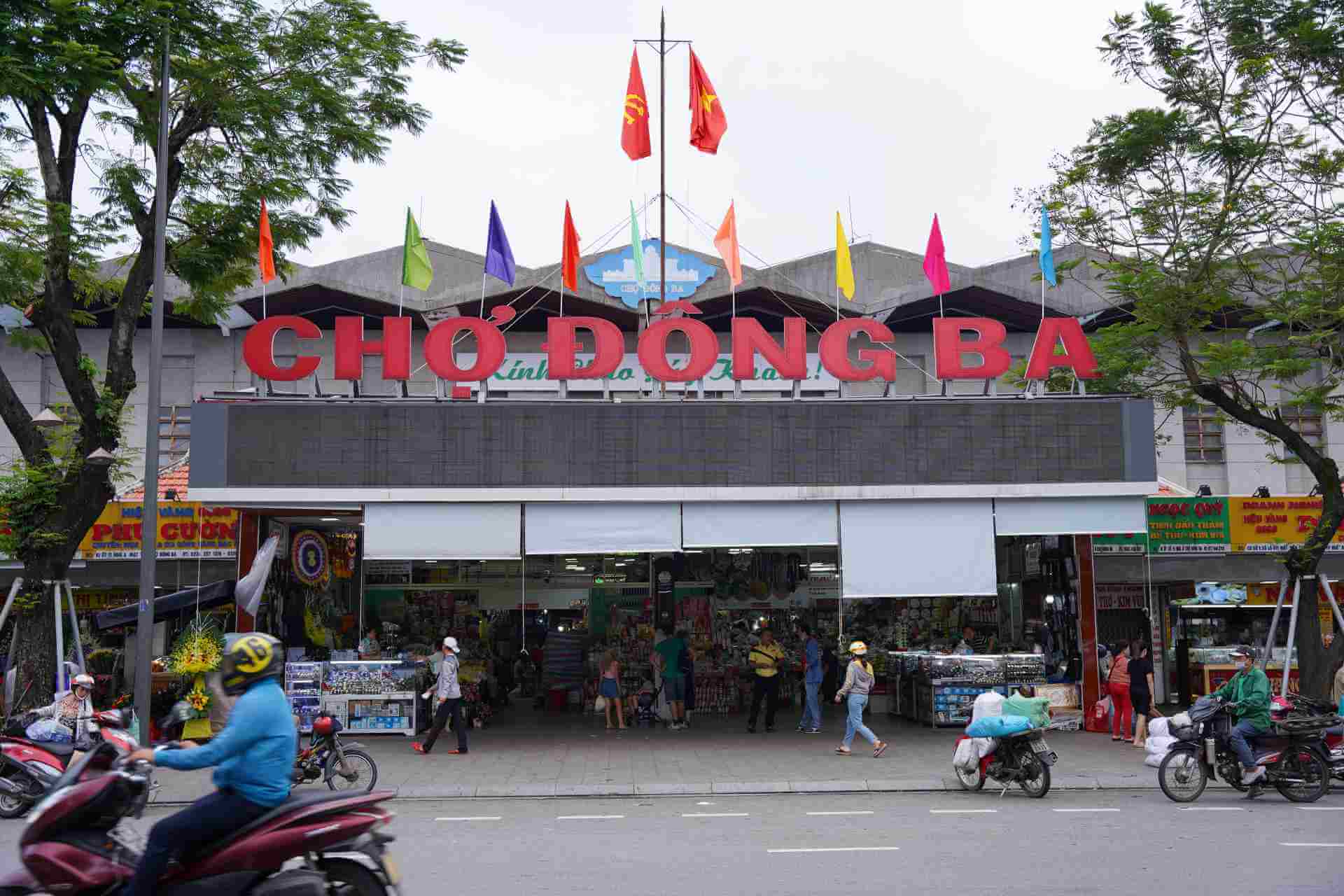 Khám phá chợ Đông Ba nổi nhất bậc nhất Cố Đô Huế (nguồn sưu tầm) Khám phá chợ Đông Ba nổi nhất bậc nhất Cố Đô Huế (nguồn sưu tầm)