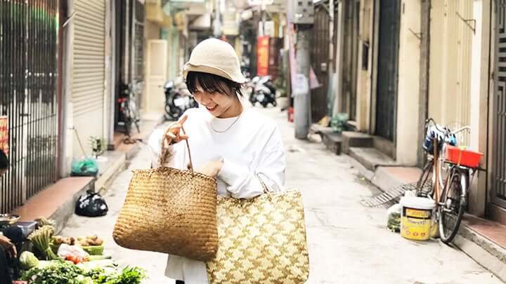 Luôn bảo quản tài sản cá nhân bên mình khi vào chợ (nguồn sưu tầm) Luôn bảo quản tài sản cá nhân bên mình khi vào chợ (nguồn sưu tầm)