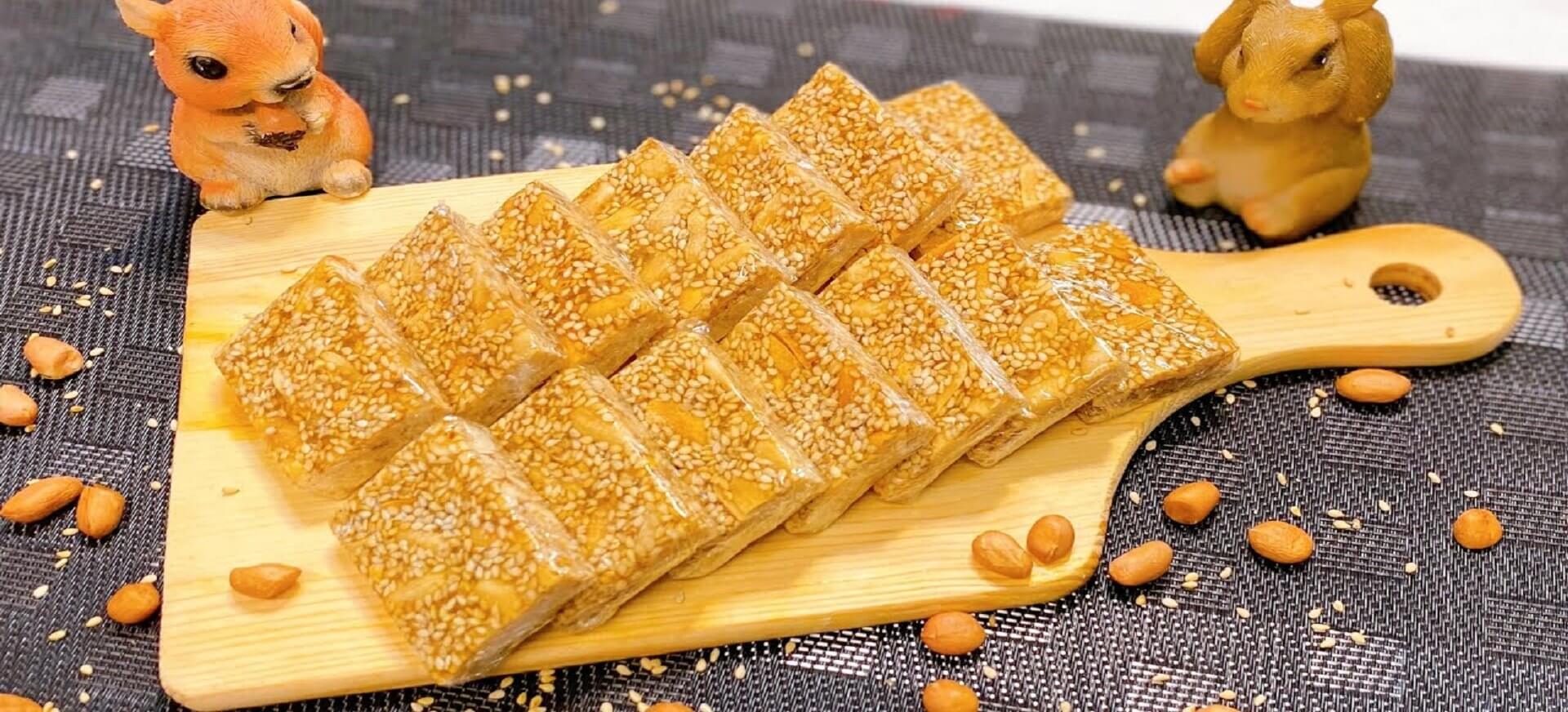Mè xửng món bánh dẻo thơm ngon ngọt nhẹ không thể bỏ qua (nguồn sưu tầm) Mè xửng món bánh dẻo thơm ngon ngọt nhẹ không thể bỏ qua (nguồn sưu tầm)