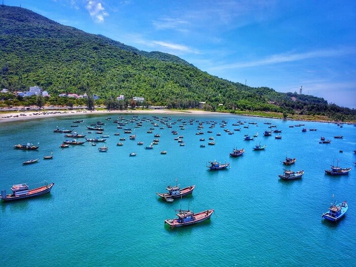 Bãi Bụt – điểm đến nằm ở một eo biển xanh mát của bán đảo Sơn Trà (Ảnh @binhts)
