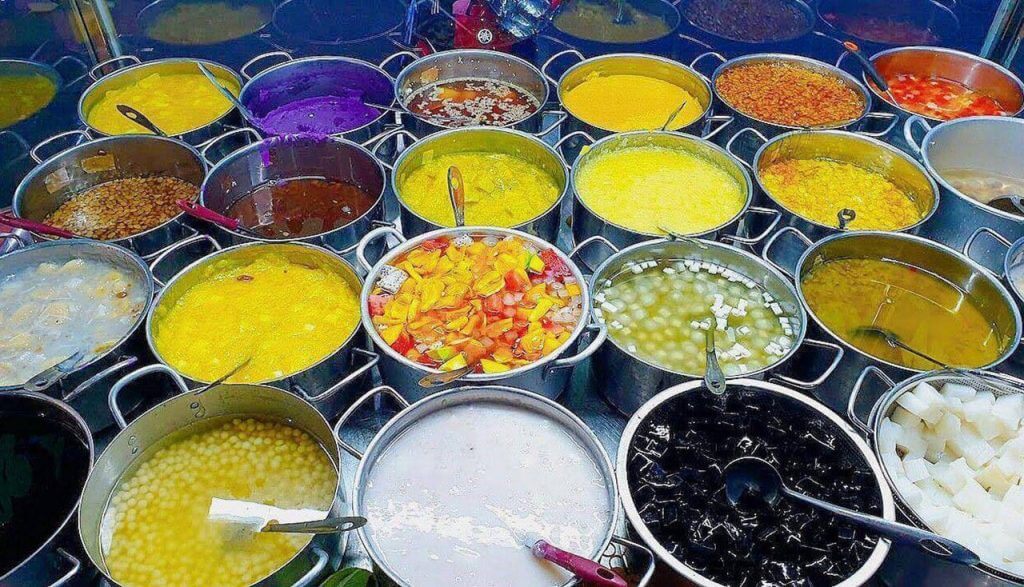 Chè Huế món tráng miệng không thể thiếu sau mỗi bữa ăn của người dân Cố đô (sưu tầm) Ăn gì ở Huế: Chè Huế món tráng miệng không thể thiếu sau mỗi bữa ăn của người dân Cố đô (sưu tầm)