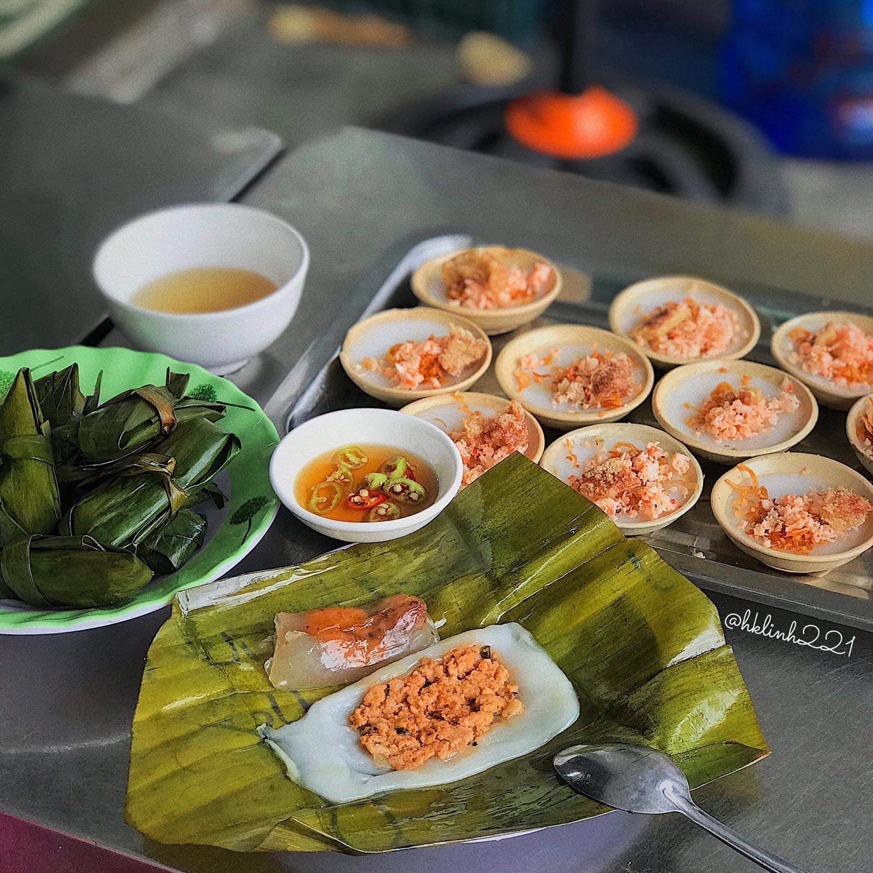 Chọn các quán all in one để thưởng thức ba loại bánh gây thương nhớ ở xứ Cố đô (sưu tầm) Ăn gì ở Huế: Chọn các quán all in one để thưởng thức ba loại bánh gây thương nhớ ở xứ Cố đô (sưu tầm)