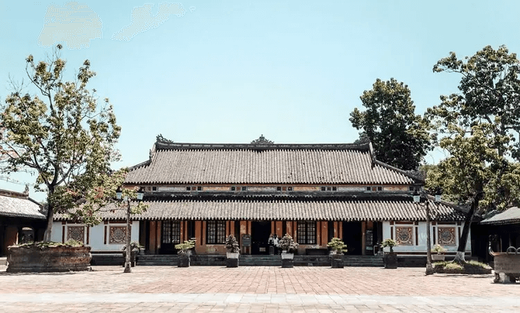 Điện Cần Chánh là nơi vua làm việc (Ảnh Sưu tầm) Điện Cần Chánh là nơi vua làm việc (Ảnh Sưu tầm)