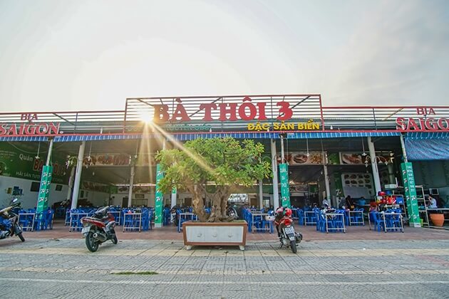 Quán ăn gần công viên biển Đông Đà Nẵng - Hải sản bà Thôi (sưu tầm)