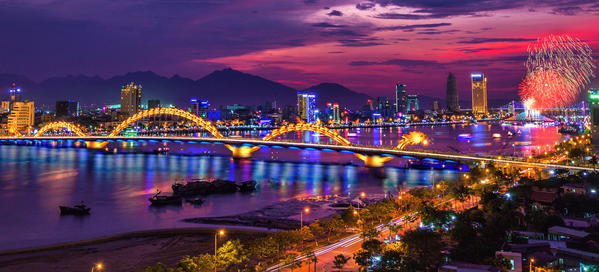 Hành trình khám phá Đà Nẵng chỉ vài bước (Ảnh: Sưu tầm) Hành trình khám phá Đà Nẵng chỉ vài bước (Ảnh: Sưu tầm)