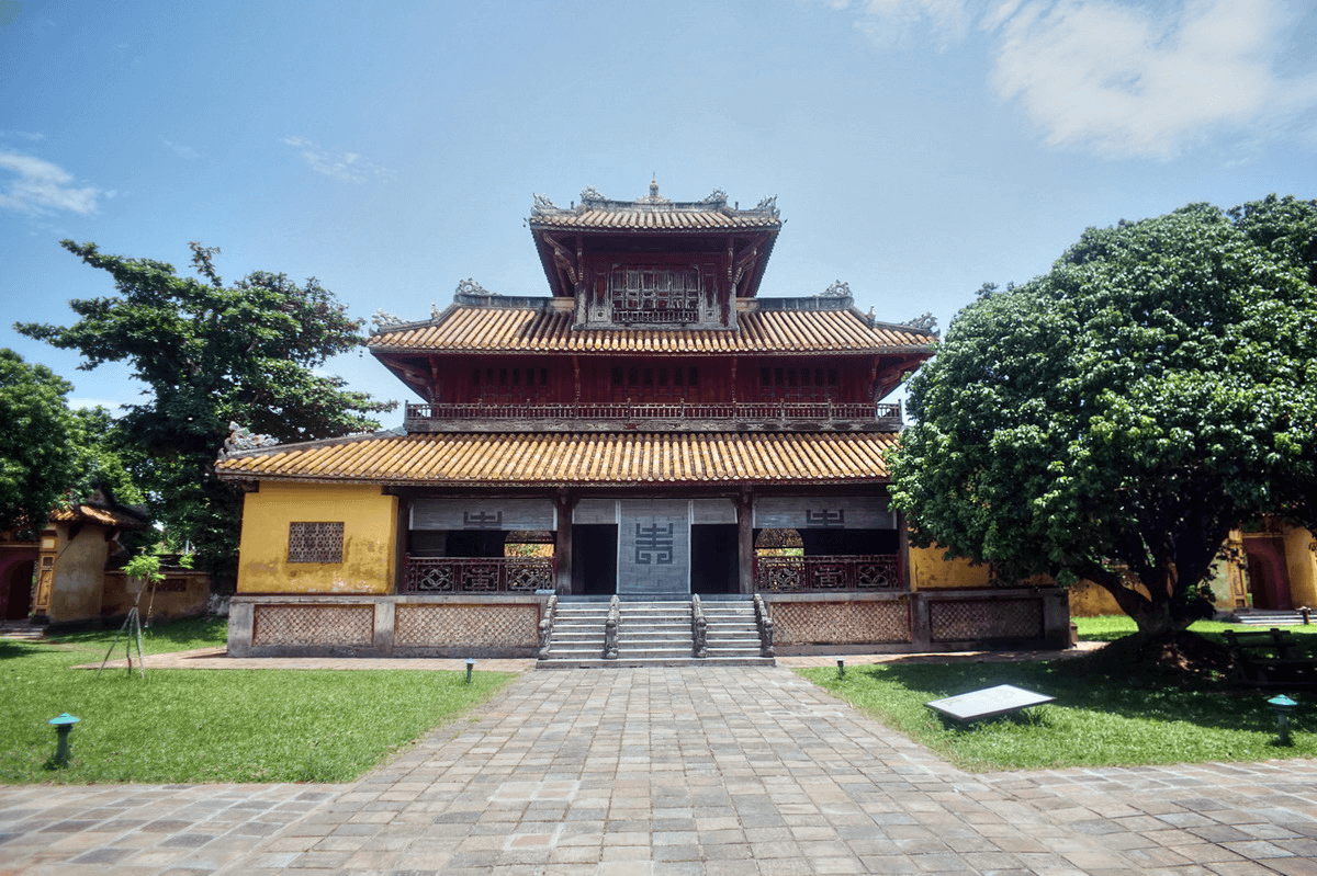 Hiển Lâm Các (Ảnh Sưu tầm) Hiển Lâm Các (Ảnh Sưu tầm)
