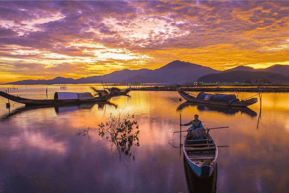 Khung giờ đẹp trong ngày để bắt trọn những khoảng khắc khó quên tại Đầm Lập An (sưu tầm) Khung giờ đẹp trong ngày để bắt trọn những khoảng khắc khó quên tại Đầm Lập An (sưu tầm)