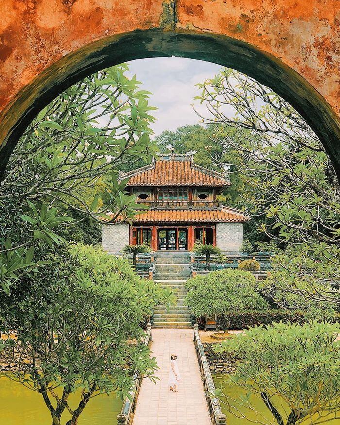 Lăng Minh Mạng cung điện đậm chất Nho giáo (Ảnh Sưu tầm) Lăng Minh Mạng cung điện đậm chất Nho giáo (Ảnh Sưu tầm)