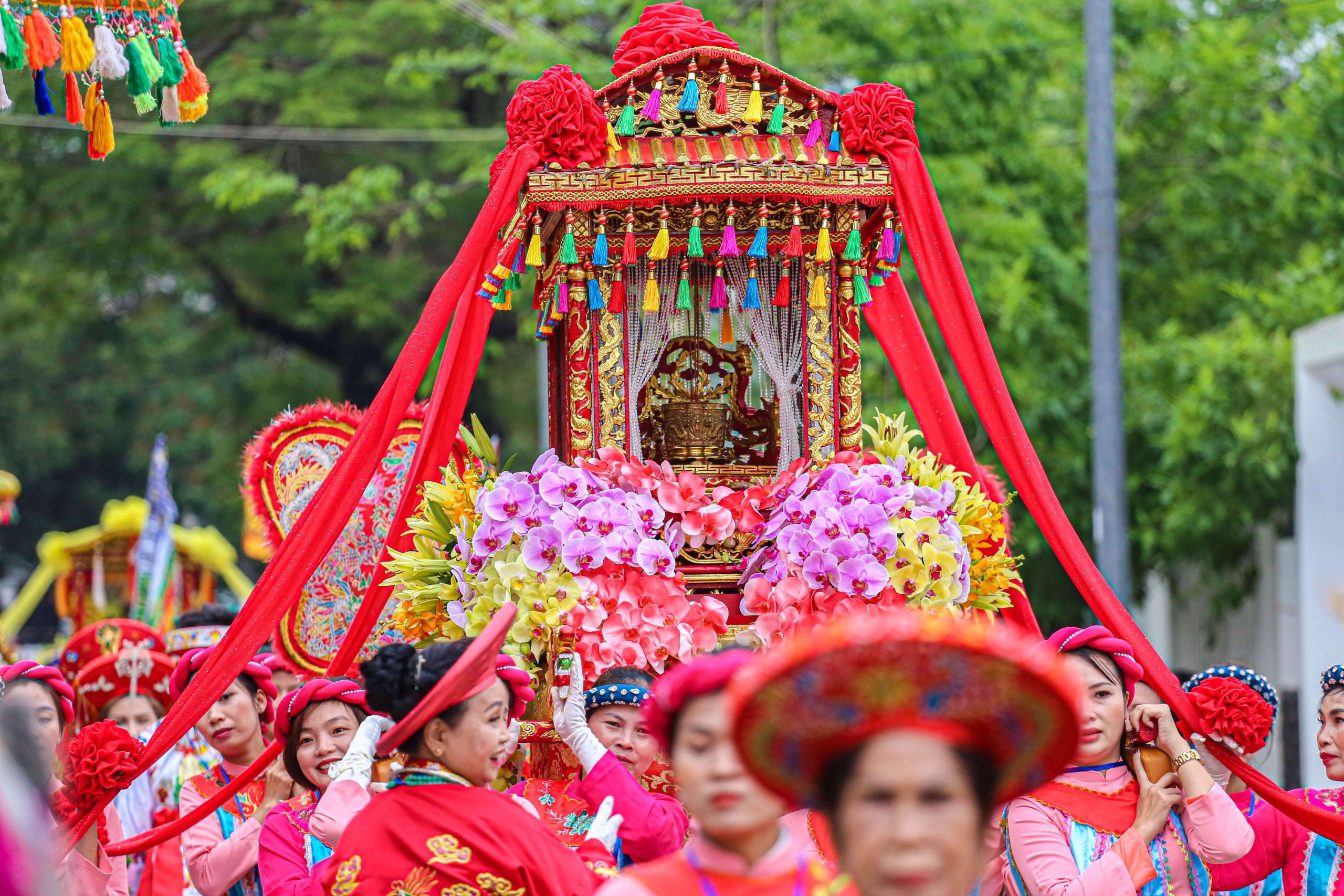 Lễ rước Mẫu một phần không thể thiếu trong đời sống tâm linh của người dân Huế (sưu tầm)