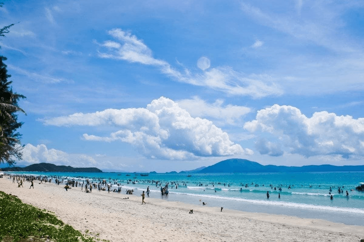 Nếu ở biến Mỹ Khê, bạn có thể di chuyển theo đường Võ Văn Kiệt (Ảnh Sưu tầm) Nếu ở biến Mỹ Khê, bạn có thể di chuyển theo đường Võ Văn Kiệt (Ảnh Sưu tầm)