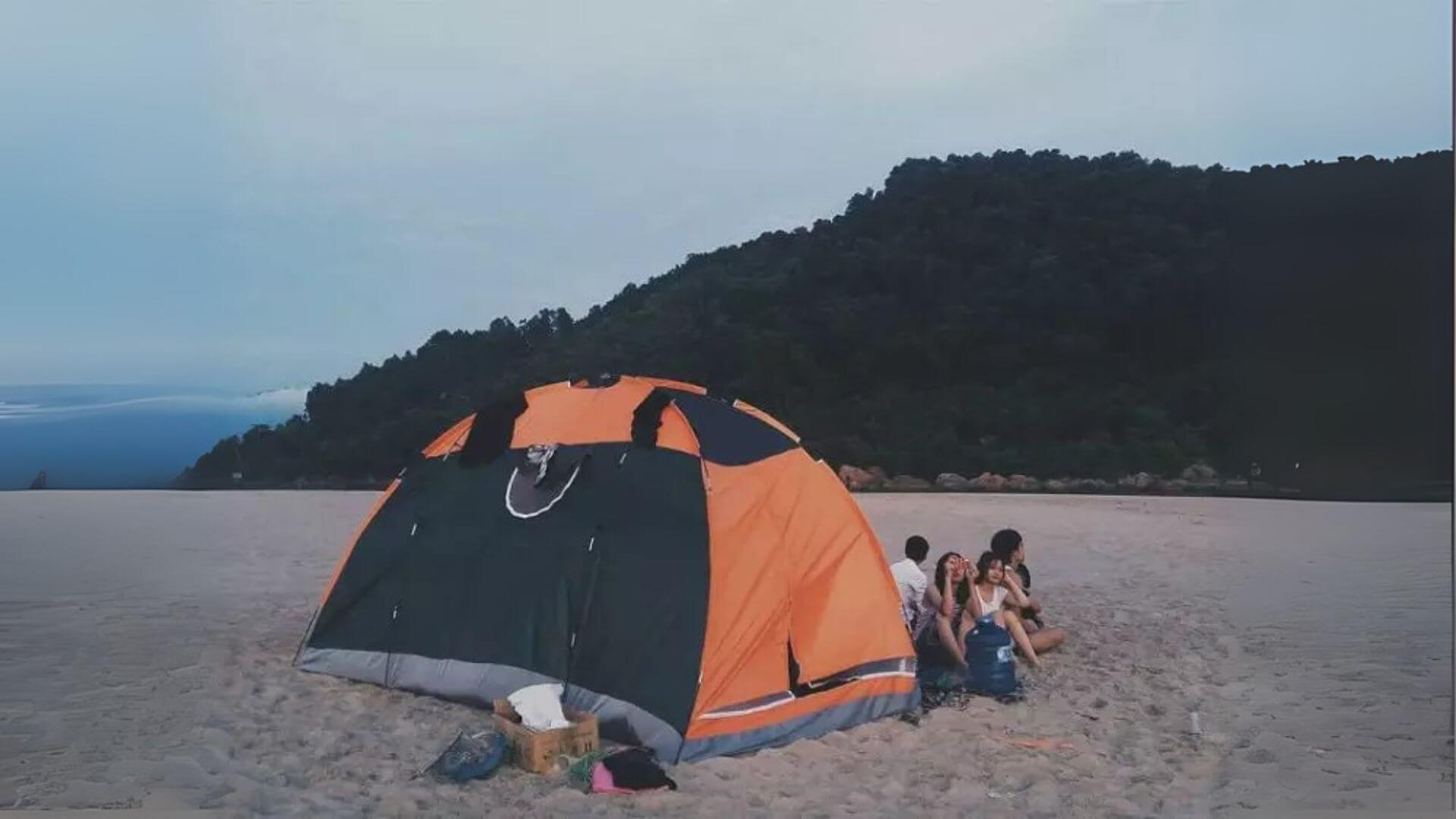 Cắm trại qua đêm bên bờ biển Nam Ô Đà Nẵng – Trải nghiệm đáng nhớ ở Đà Nẵng (Ảnh Sưu tầm)
