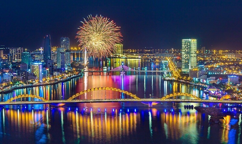 Cầu quay sông Hàn và cầu Rồng chỉ cách nhau khoảng 1.5km (sưu tầm)