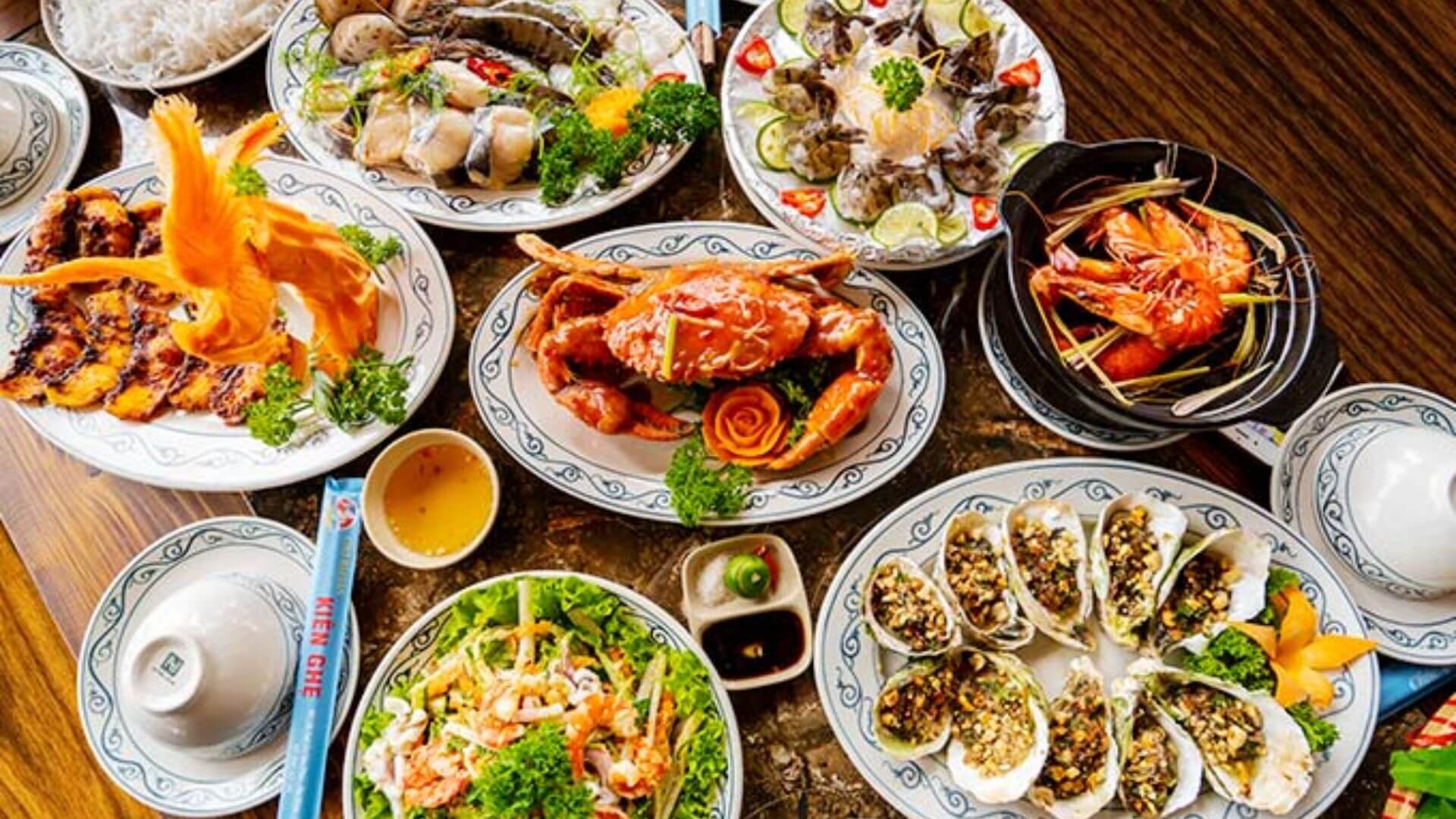 Đặc sản hải sản nướng, hấp, lẩu tại biển Nam Ô Đà Nẵng (Ảnh Sưu tầm)