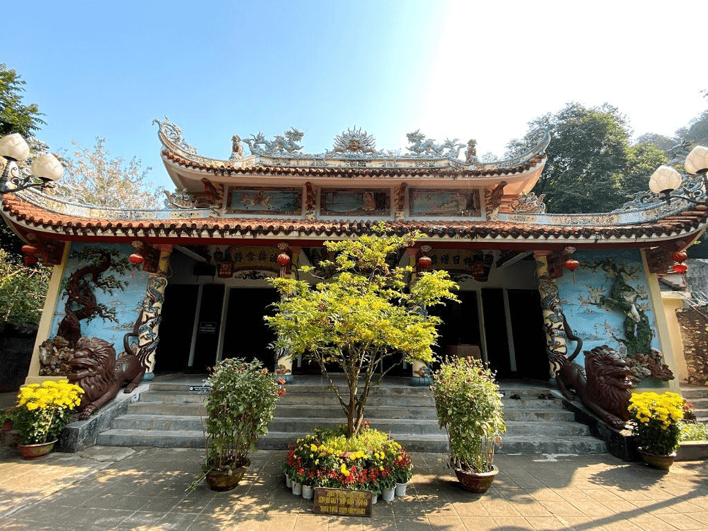 Chùa Tam Thai núi Ngũ Hành Sơn Đà Nẵng (Ảnh Sưu tầm)