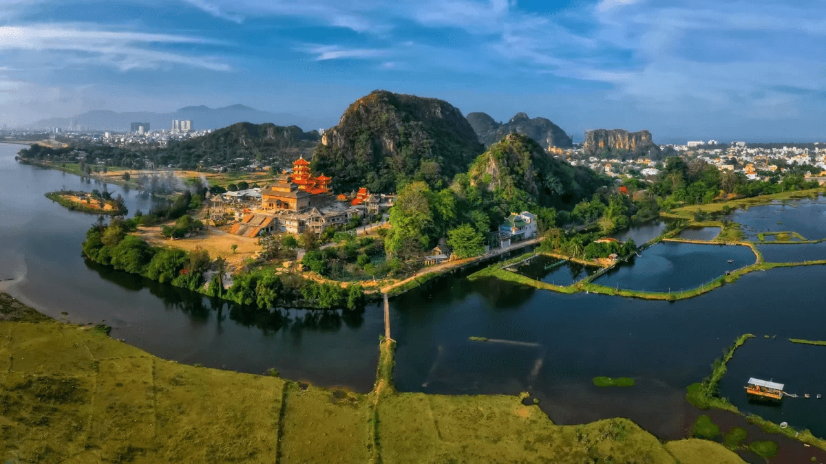 Thời điểm đẹp nhất tham quan núi Ngũ Hành Sơn Đà Nẵng (Ảnh Sưu tầm)