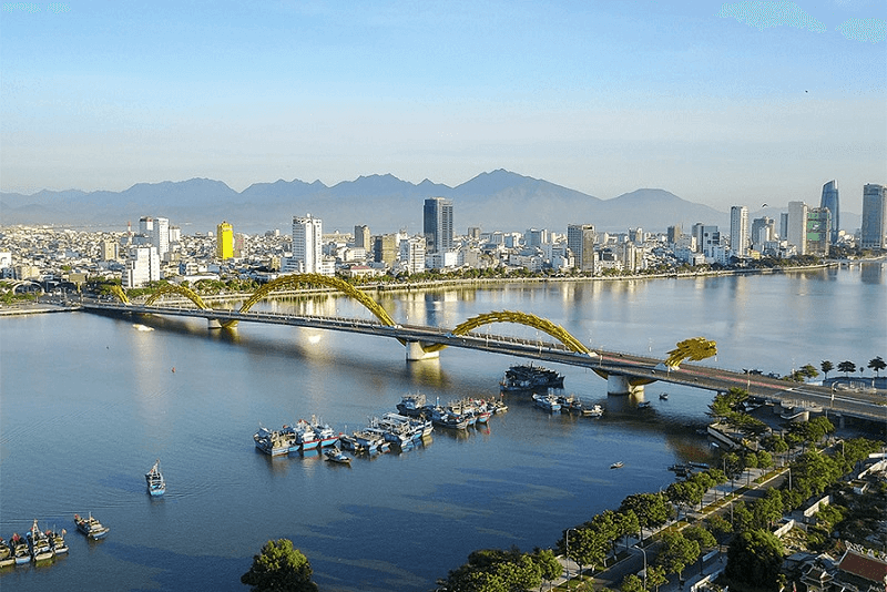 mùa mưa Đà Nẵng thời tiết se lạnh dễ chịu