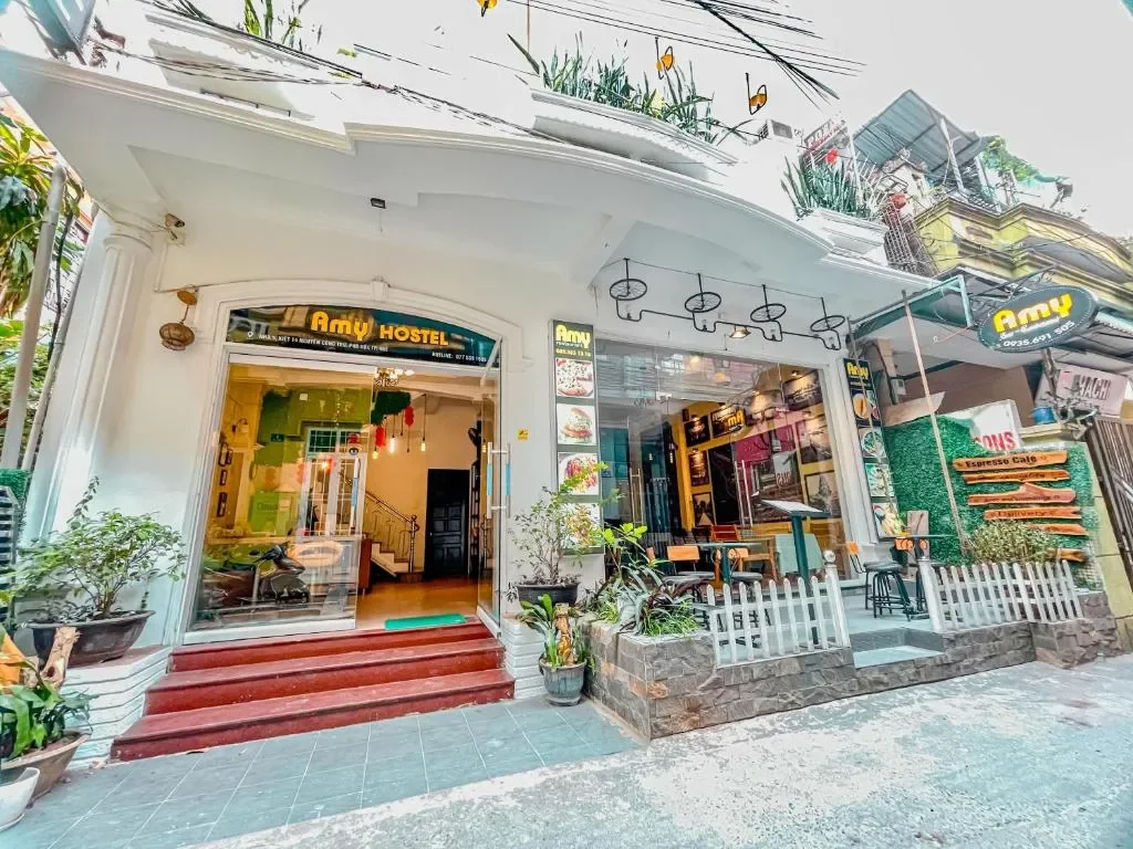 Bon Ami Hostel & Bar – lưu trú gần phố đi bộ Huế, thuận tiện khám phá khu Phố Tây sôi động (Ảnh Sưu tầm)