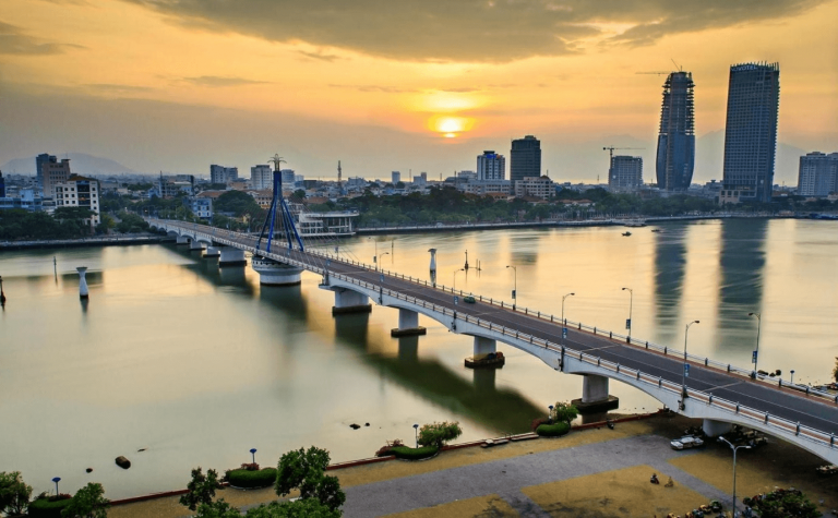 Hướng dẫn tham quan cầu Tiên Sơn “cửa ngõ” Đông Tây của Đà Nẵng (Ảnh Sưu tầm)