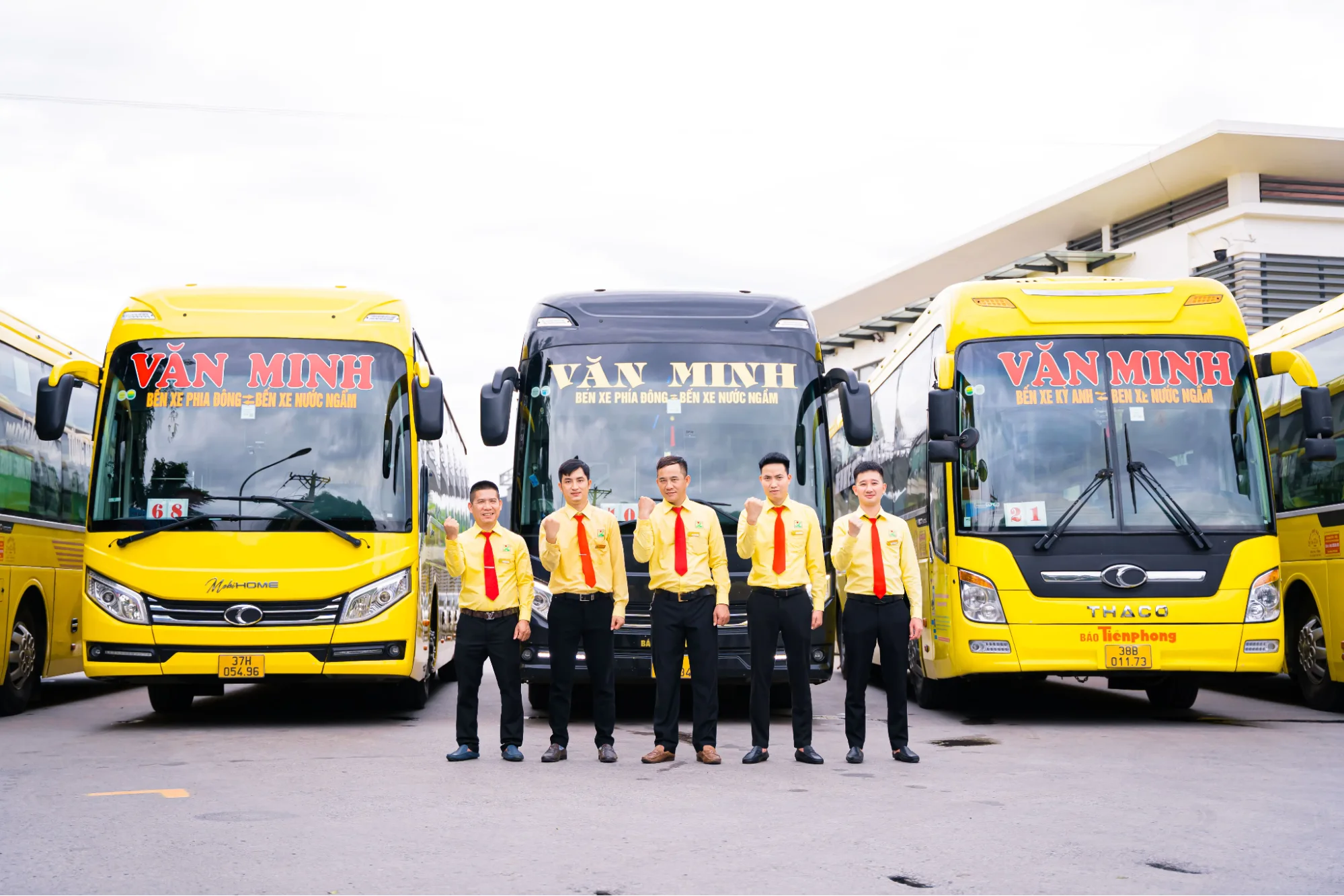 Xe Văn Minh Đà Nẵng Vinh (Ảnh Sưu tầm) Xe Văn Minh Đà Nẵng Vinh (Ảnh Sưu tầm)